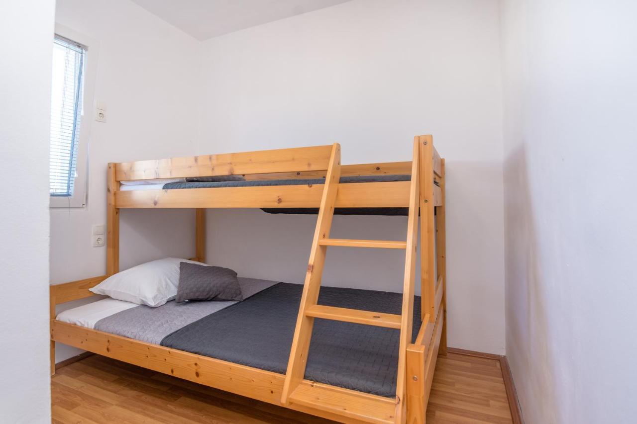 Apartment K&L Vir Bagian luar foto